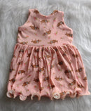 Vestido Infantil Saia Ondulada Modernidade e Estilo de Sobra!