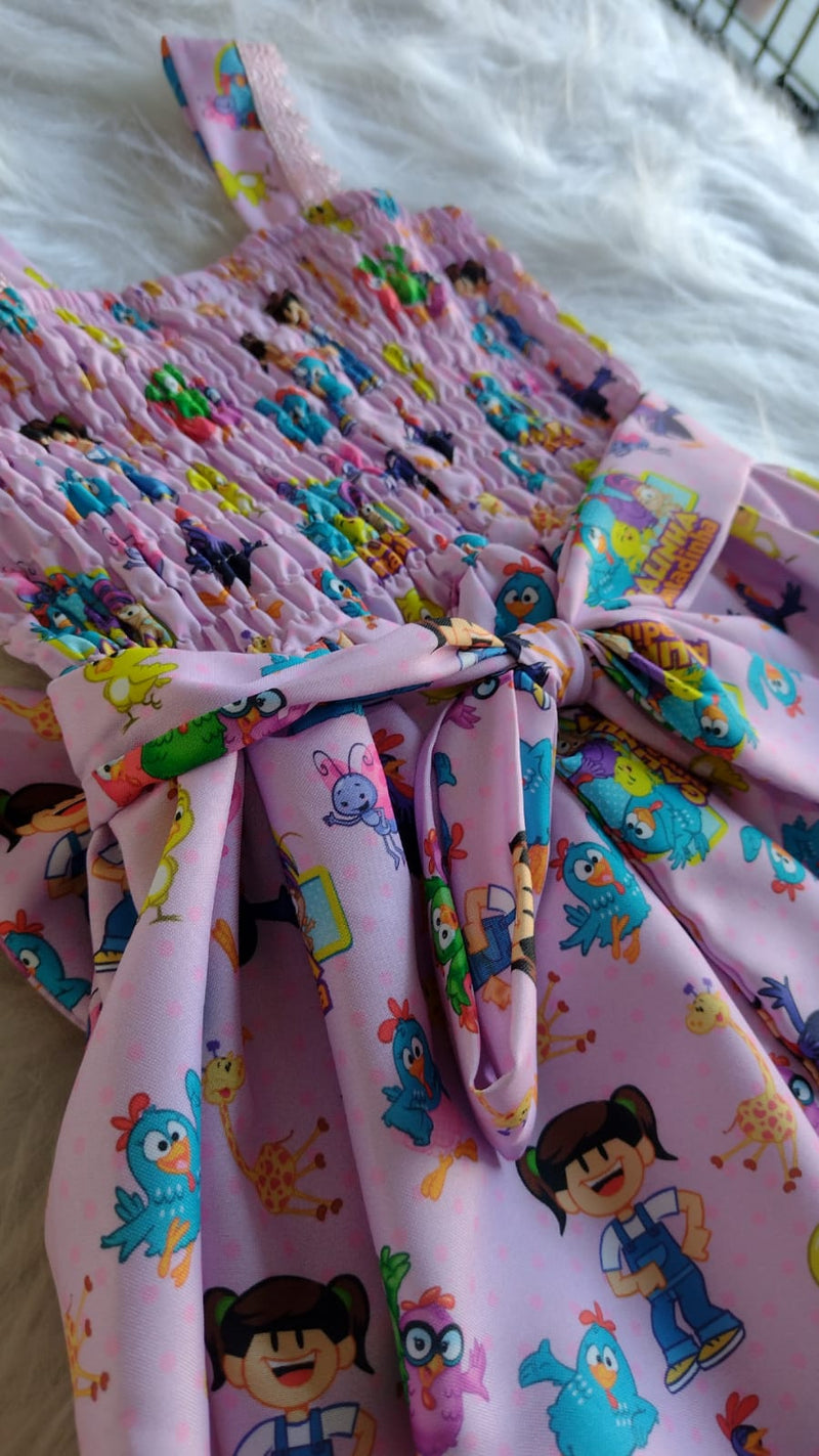 Vestido Galinha Pintadinha