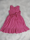 Vestido infantil com estampa de pequenas flores